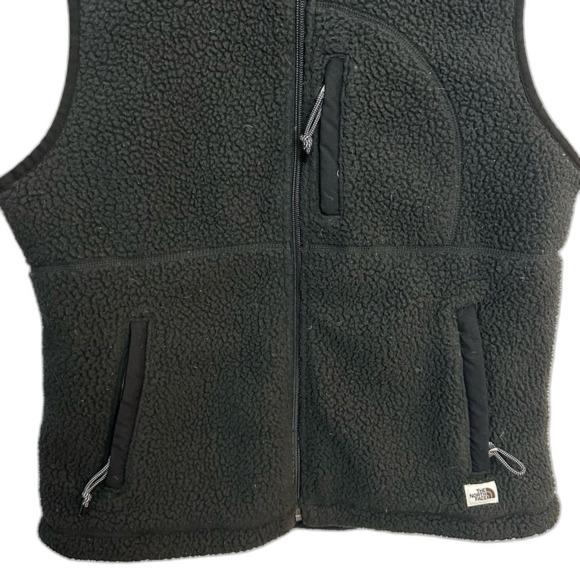 The North Face Black Cragmont Fleece Vest Size Medium Athletic Winter Snow - Picture 6 of 16
